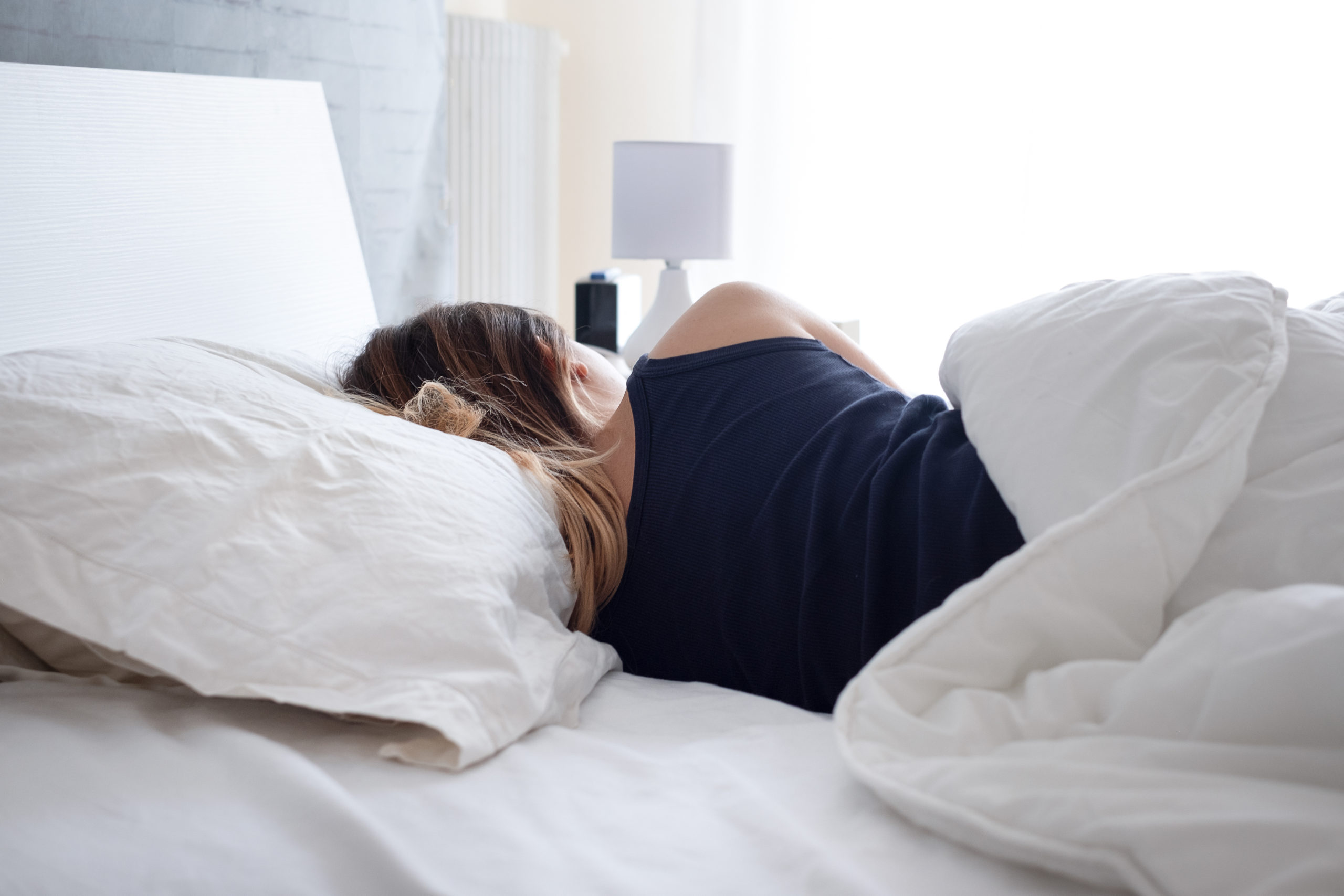 Best Positions To Sleep: Improve Your Sleep Quality Tonight